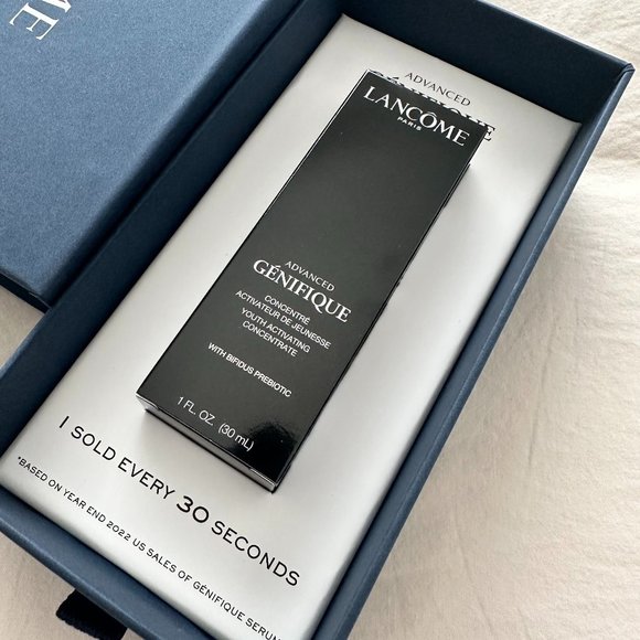 Lancôme Advanced Génifique Radiance Boosting Face Serum - Picture 3 of 5